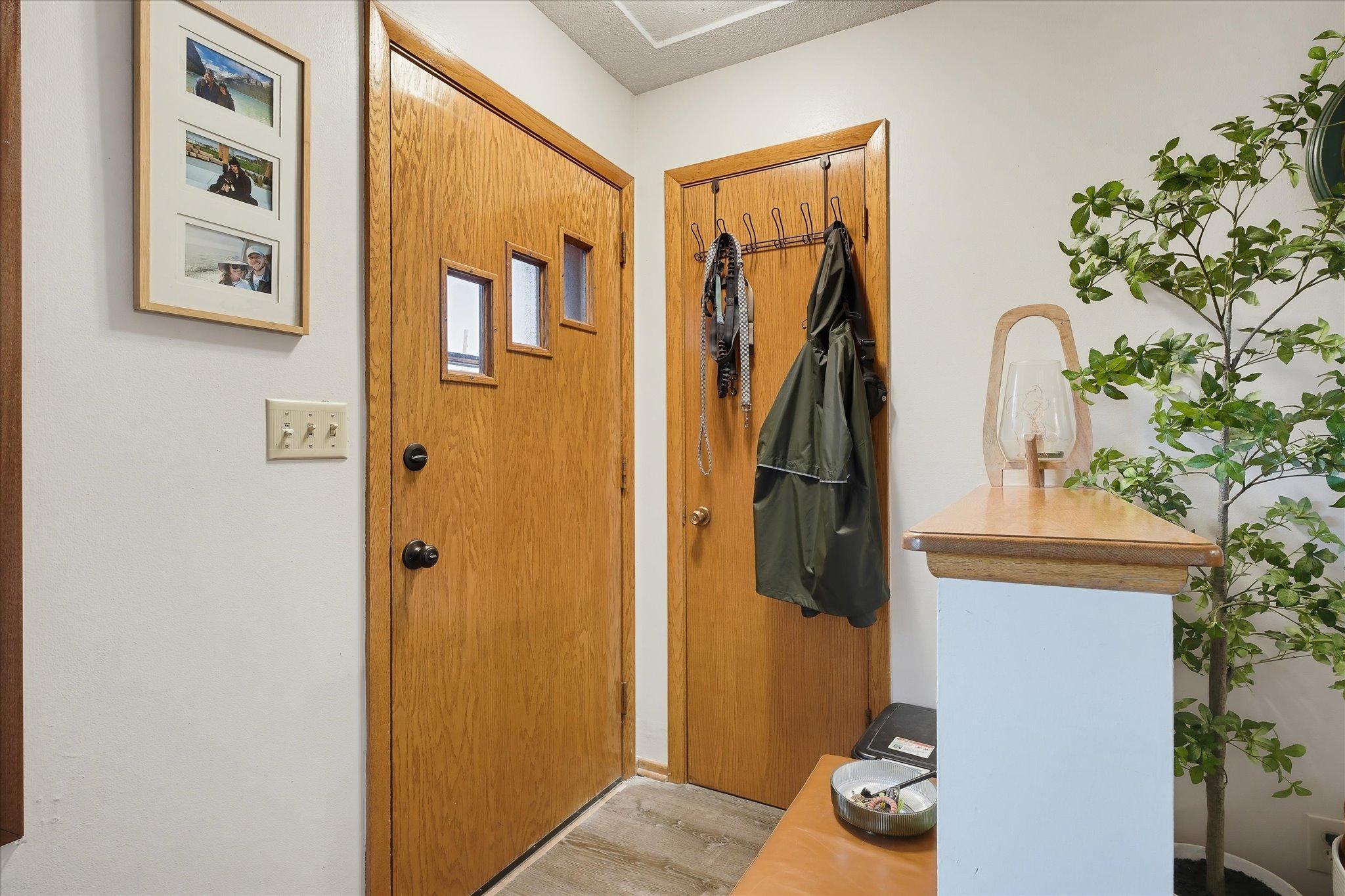View of Residential Income at 625 Summer Street, Minneapolis MN 55413, Minneapolis (40 of 64) - Mike Wilen | Minnesota Team Real Estate