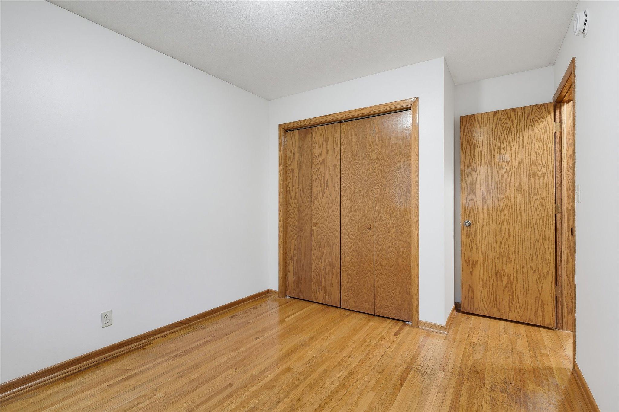 View of Residential Income at 625 Summer Street, Minneapolis MN 55413, Minneapolis (24 of 64) - Mike Wilen | Minnesota Team Real Estate
