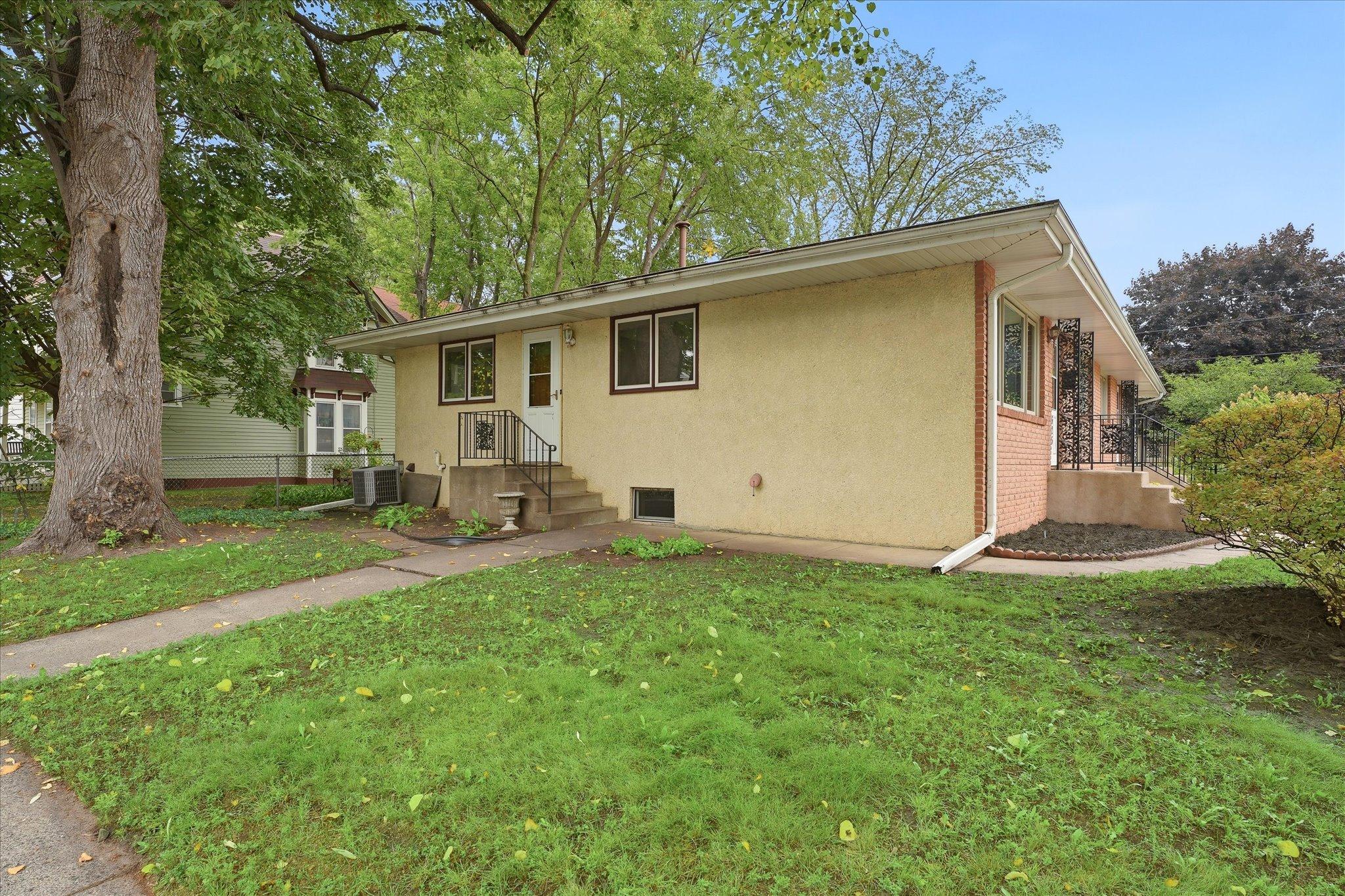 View of Residential Income at 625 Summer Street, Minneapolis MN 55413, Minneapolis (5 of 64) - Mike Wilen | Minnesota Team Real Estate