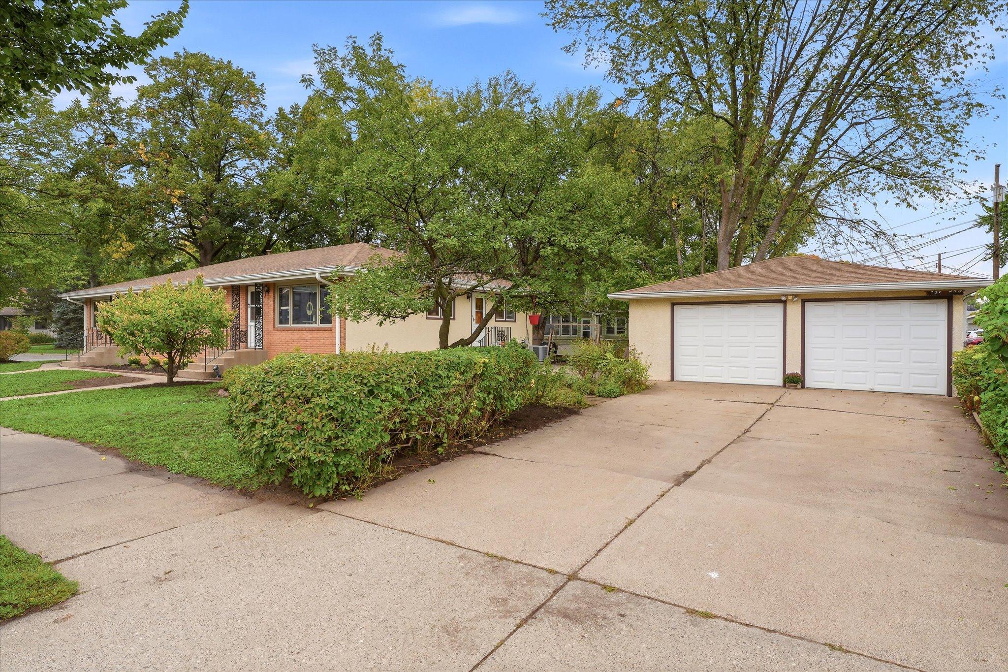 View of Residential Income at 625 Summer Street, Minneapolis MN 55413, Minneapolis (4 of 64) - Mike Wilen | Minnesota Team Real Estate
