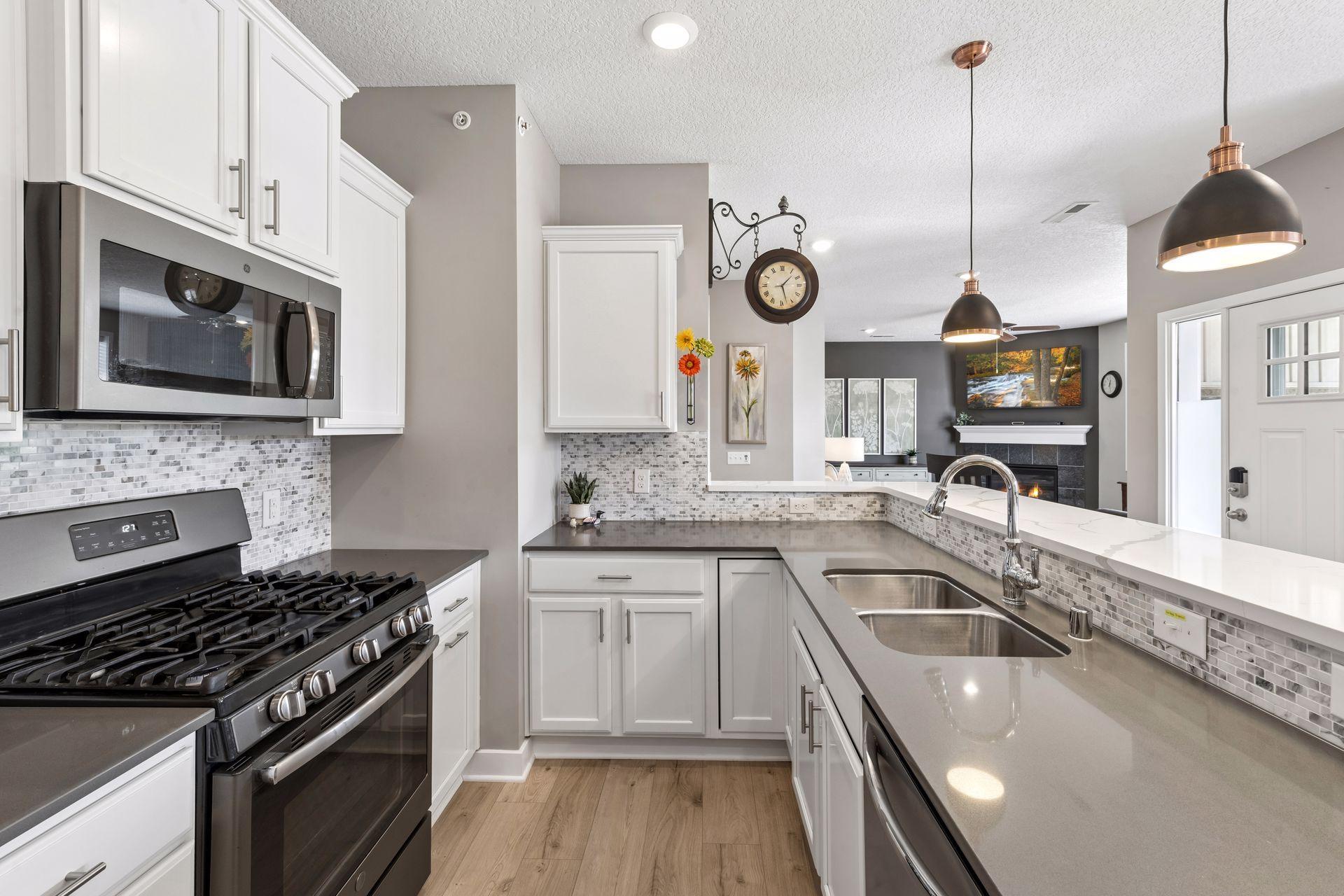 View of Residential at 19520 Laurel Court, Maple Grove MN 55311, Maple Grove (9 of 45) - Mike Wilen | Minnesota Team Real Estate