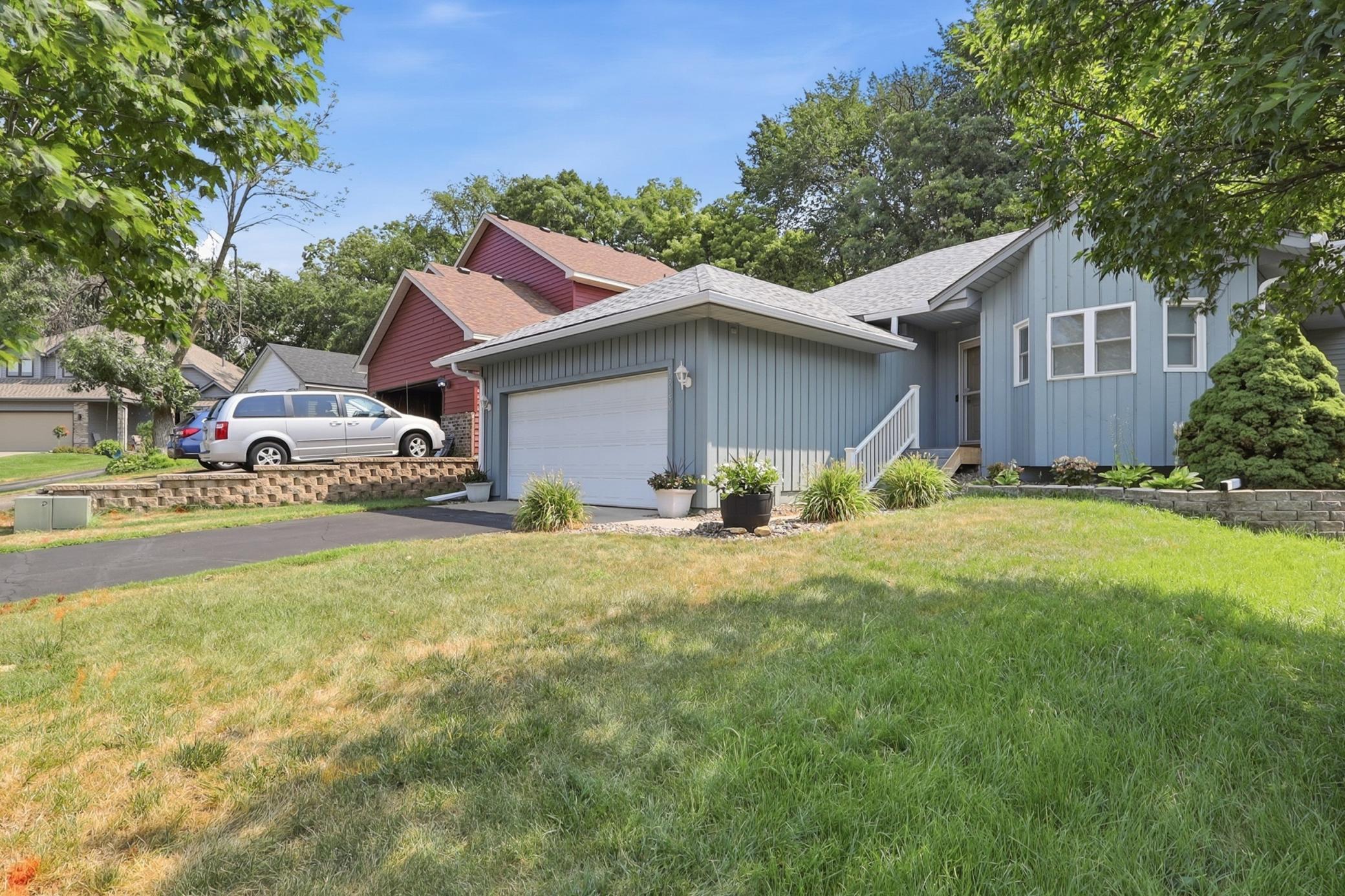 View of Residential at 13150 Fordham Court, Apple Valley MN 55124, Apple Valley (30 of 37) - Mike Wilen | Minnesota Team Real Estate