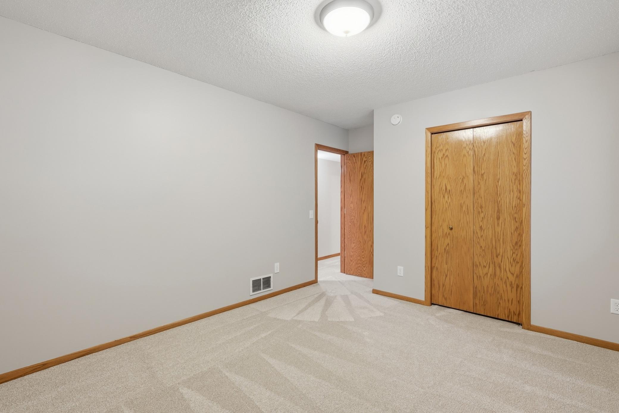 View of Residential at 13150 Fordham Court, Apple Valley MN 55124, Apple Valley (17 of 37) - Mike Wilen | Minnesota Team Real Estate