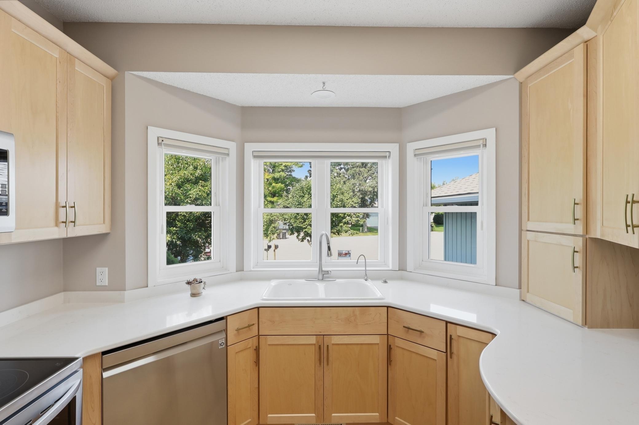 View of Residential at 13150 Fordham Court, Apple Valley MN 55124, Apple Valley (8 of 37) - Mike Wilen | Minnesota Team Real Estate