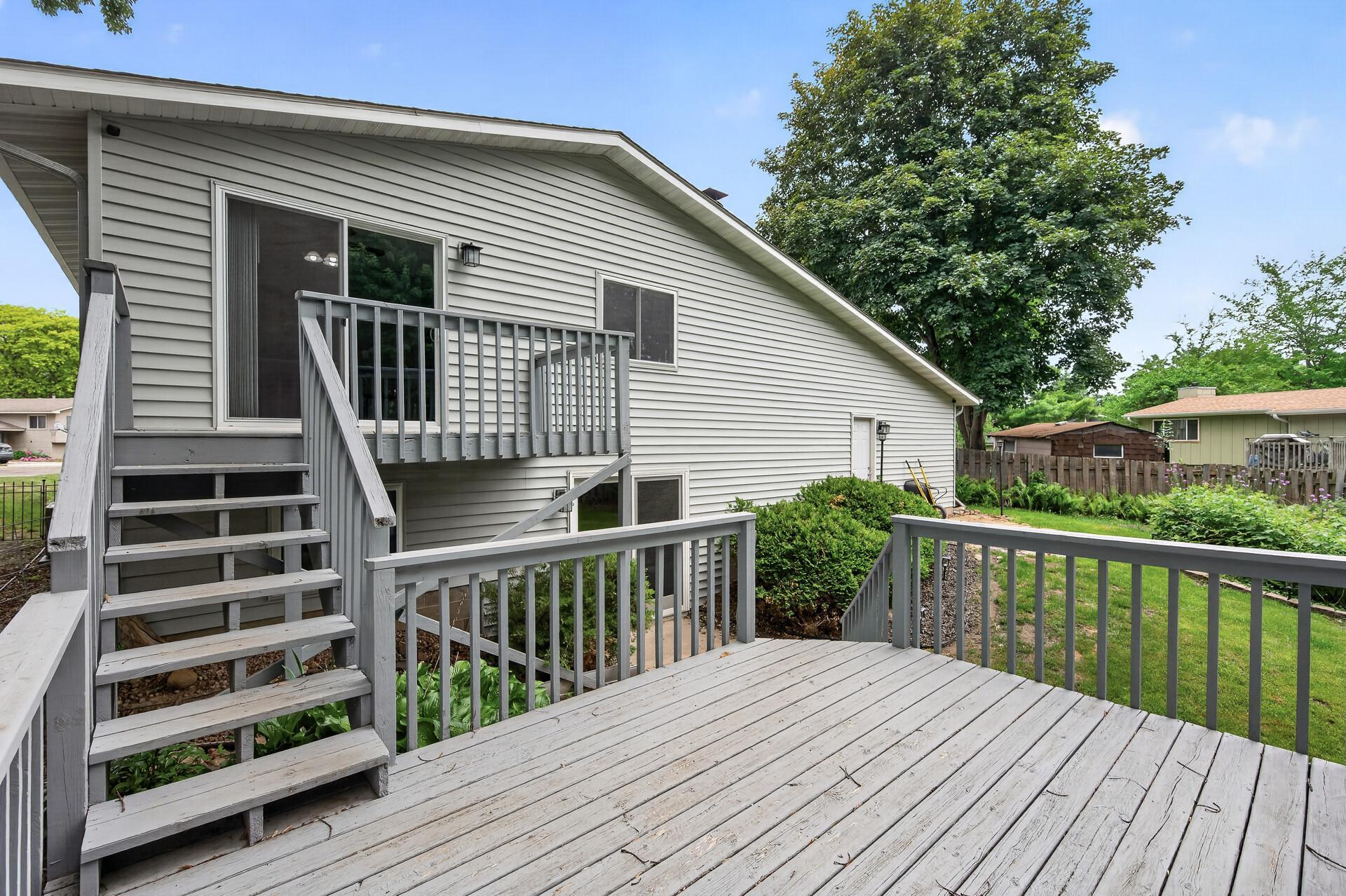 View of Residential at 2210 Matterhorn Lane, Saint Paul MN 55119, Saint Paul (26 of 32) - Mike Wilen | Minnesota Team Real Estate