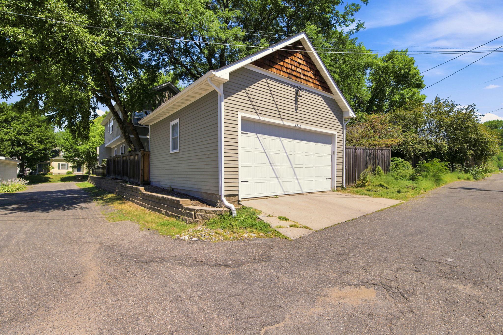View of Residential at 2222 Scheffer Avenue, Saint Paul MN 55116, Saint Paul (33 of 37) - Mike Wilen | Minnesota Team Real Estate