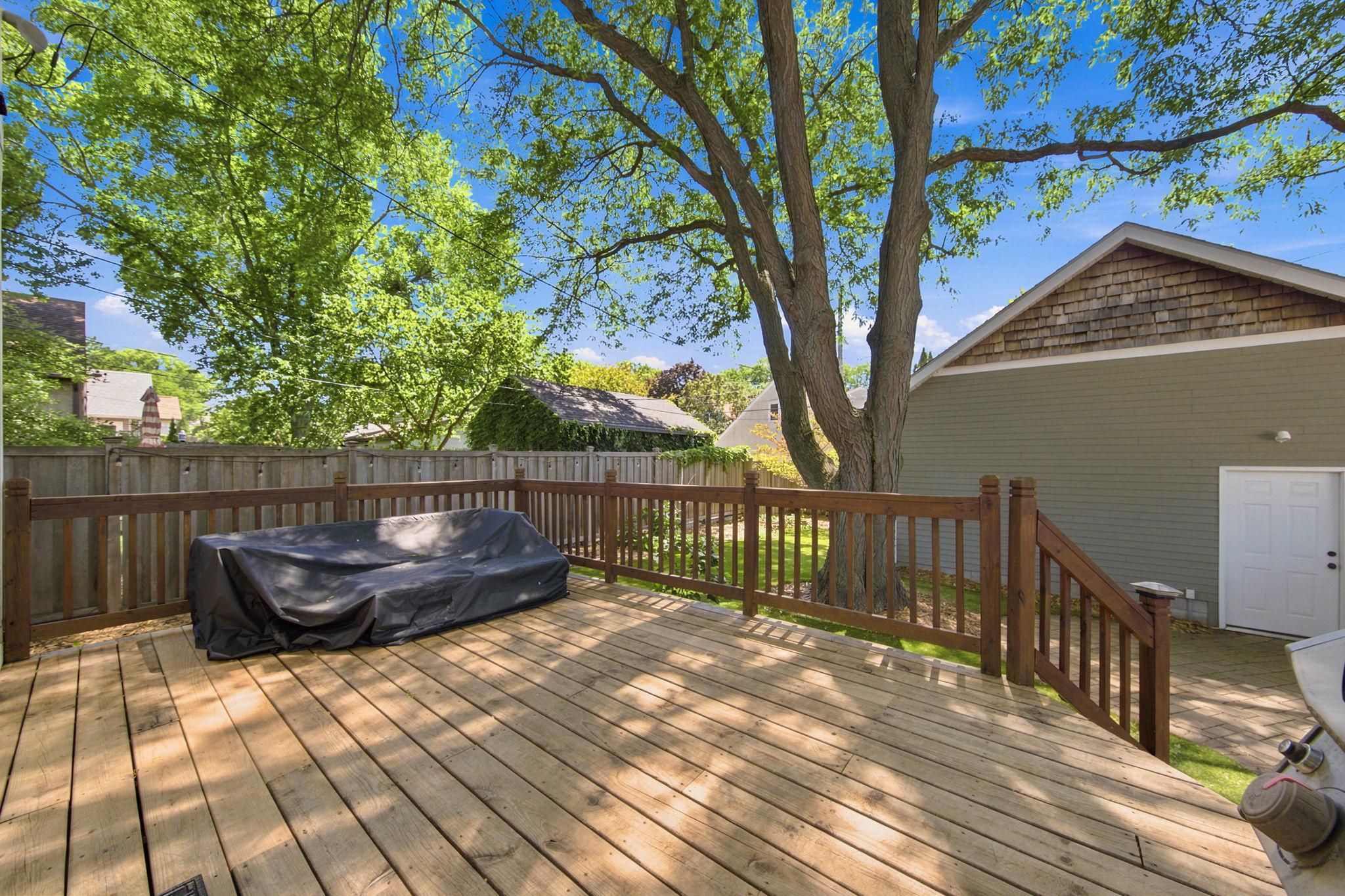 View of Residential at 2222 Scheffer Avenue, Saint Paul MN 55116, Saint Paul (31 of 37) - Mike Wilen | Minnesota Team Real Estate