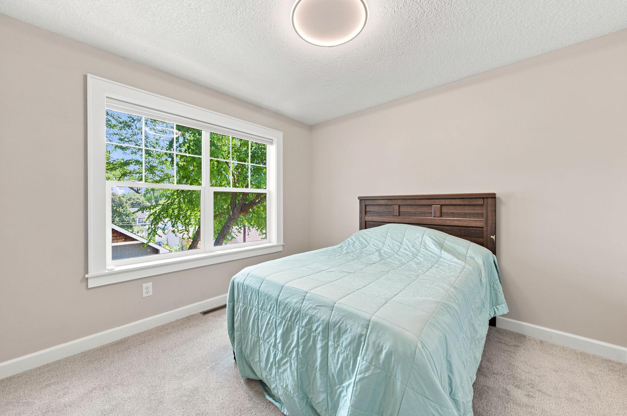 View of Residential at 2222 Scheffer Avenue, Saint Paul MN 55116, Saint Paul (19 of 37) - Mike Wilen | Minnesota Team Real Estate