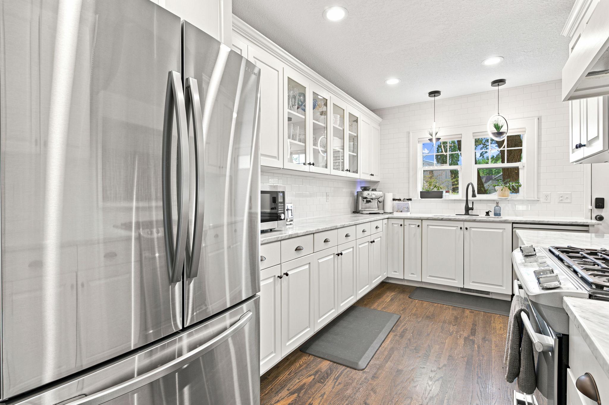 View of Residential at 2222 Scheffer Avenue, Saint Paul MN 55116, Saint Paul (11 of 37) - Mike Wilen | Minnesota Team Real Estate