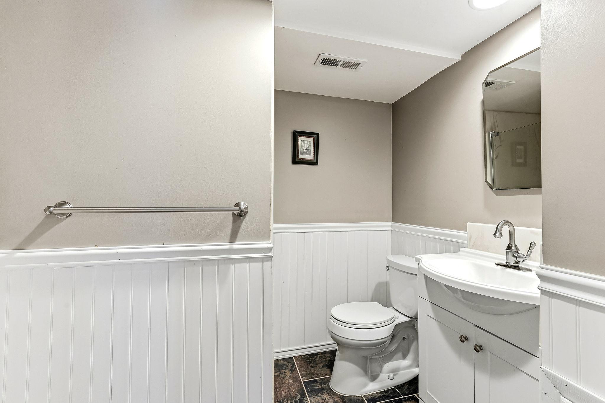 View of Residential at 16307 Moorland Circle, Minnetonka MN 55345, Minnetonka (34 of 60) - Mike Wilen | Minnesota Team Real Estate
