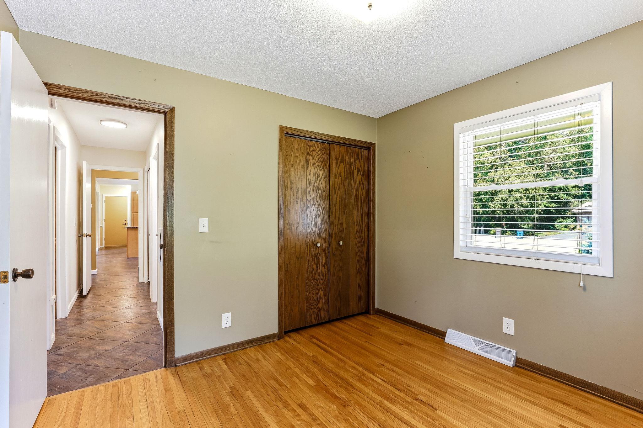 View of Residential at 16307 Moorland Circle, Minnetonka MN 55345, Minnetonka (24 of 60) - Mike Wilen | Minnesota Team Real Estate
