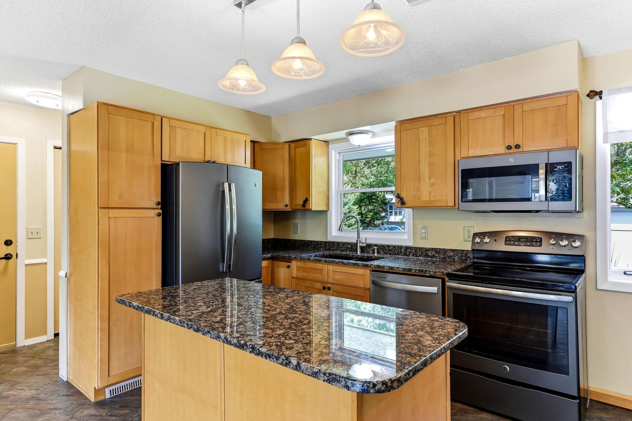 View of Residential at 16307 Moorland Circle, Minnetonka MN 55345, Minnetonka (13 of 60) - Mike Wilen | Minnesota Team Real Estate
