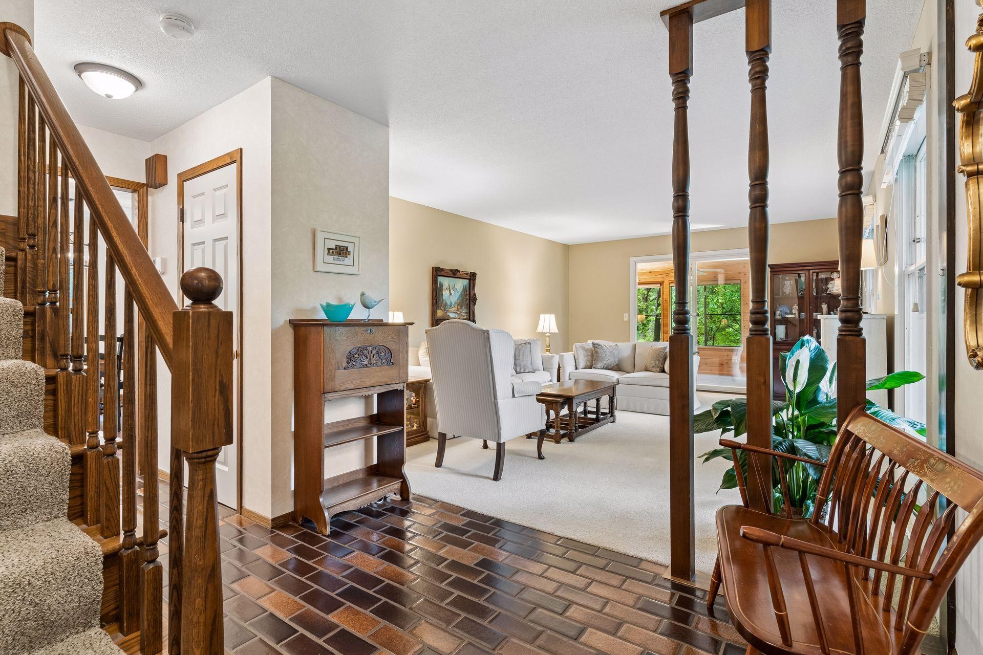 View of Residential at 360 Quail Road, Dellwood MN 55110, Dellwood (10 of 36) - Mike Wilen | Minnesota Team Real Estate