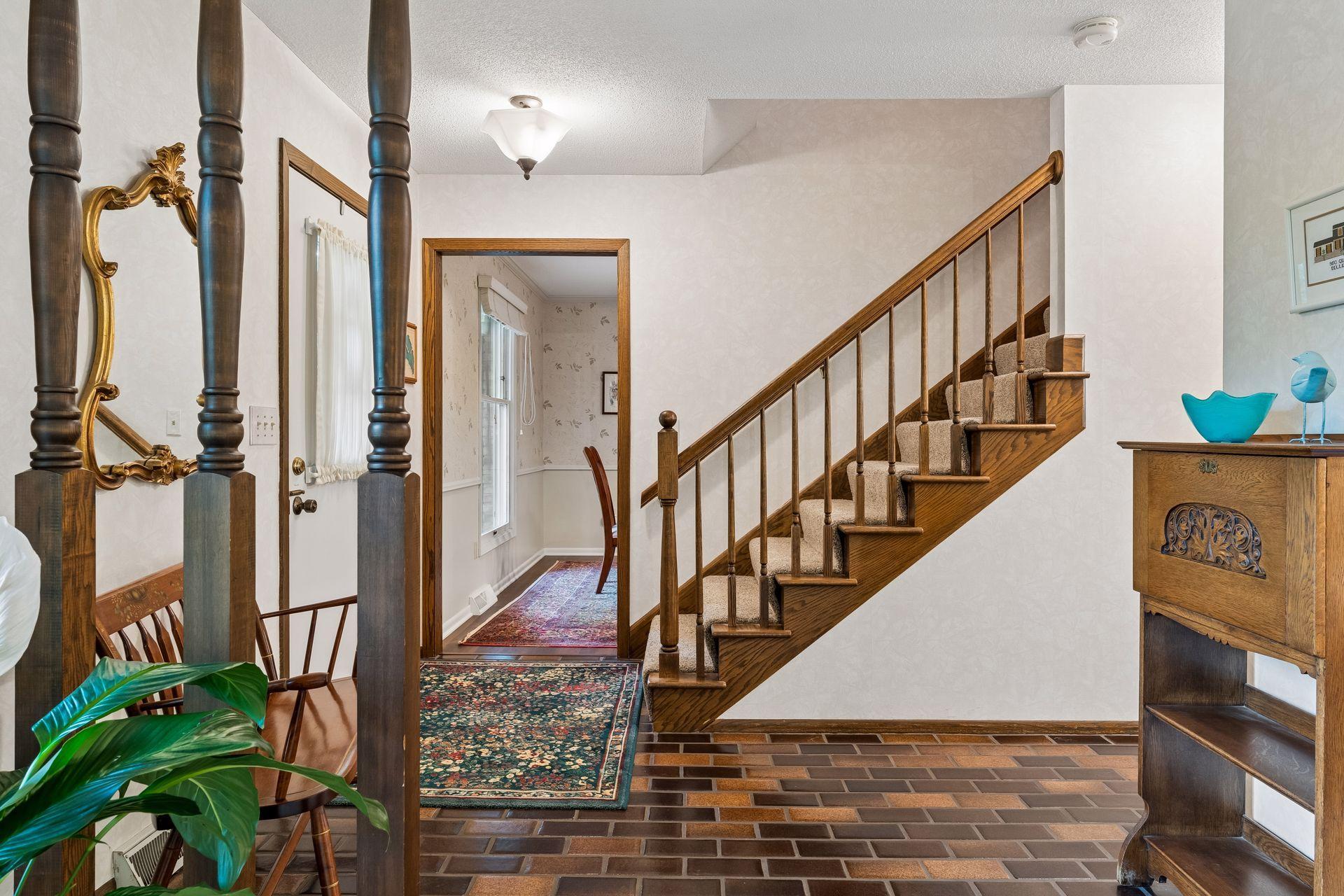 View of Residential at 360 Quail Road, Dellwood MN 55110, Dellwood (17 of 36) - Mike Wilen | Minnesota Team Real Estate
