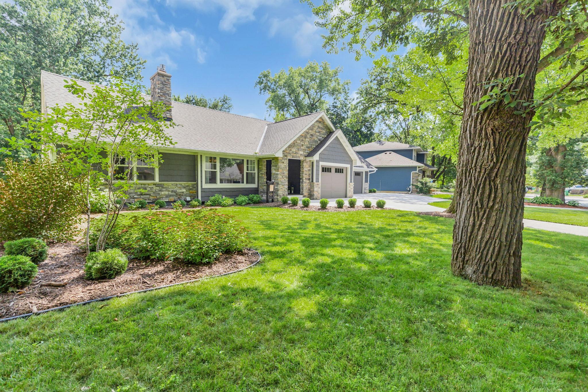View of Residential at 4213 Wooddale Avenue, Saint Louis Park MN 55416, Saint Louis Park (6 of 46) - Mike Wilen | Minnesota Team Real Estate
