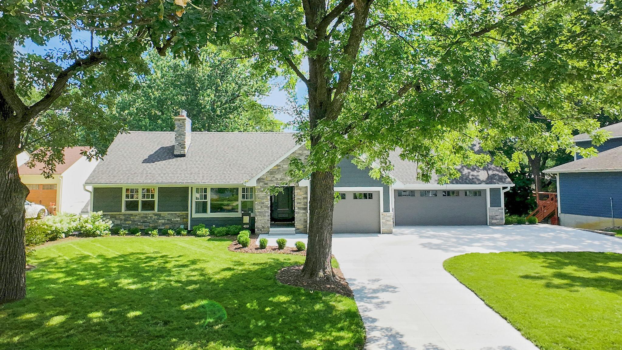 View of Single Family at 4213 Wooddale Avenue, Saint Louis Park - Mike Wilen | Minnesota Team Real Estate