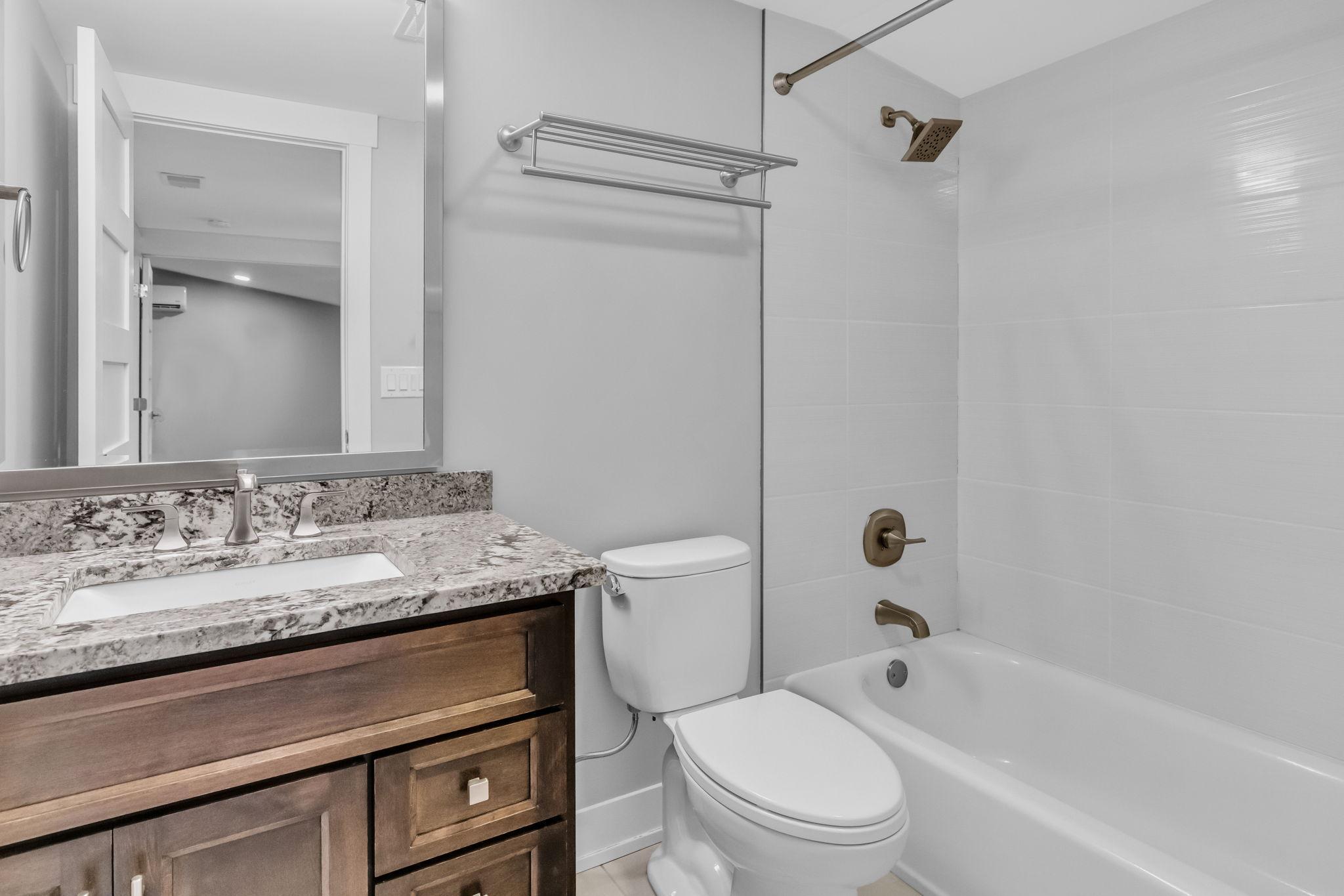 View of Residential at 4213 Wooddale Avenue, Saint Louis Park MN 55416, Saint Louis Park (31 of 46) - Mike Wilen | Minnesota Team Real Estate