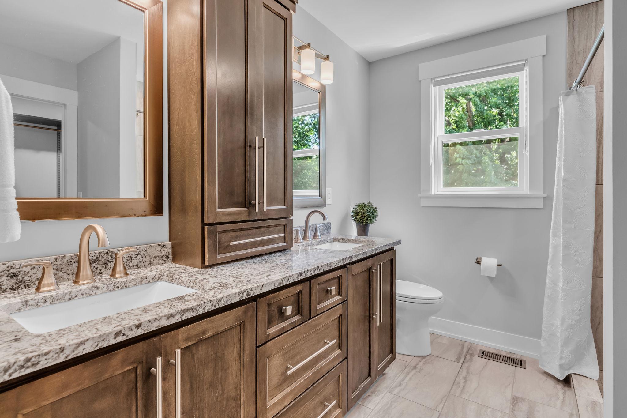 View of Residential at 4213 Wooddale Avenue, Saint Louis Park MN 55416, Saint Louis Park (23 of 46) - Mike Wilen | Minnesota Team Real Estate