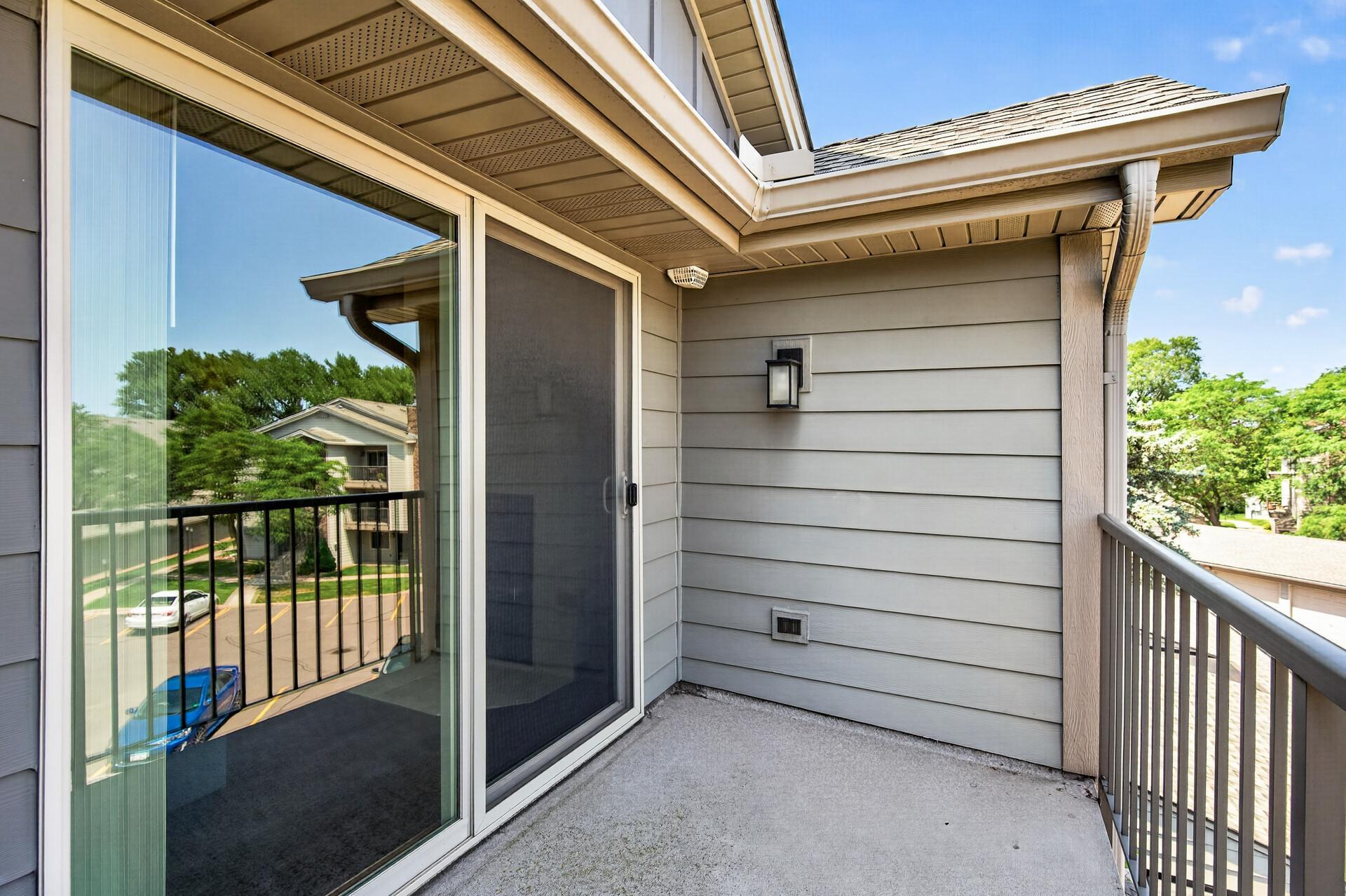 View of Residential at 2150 Ridge Drive #36, Saint Louis Park MN 55416, Saint Louis Park (23 of 34) - Mike Wilen | Minnesota Team Real Estate