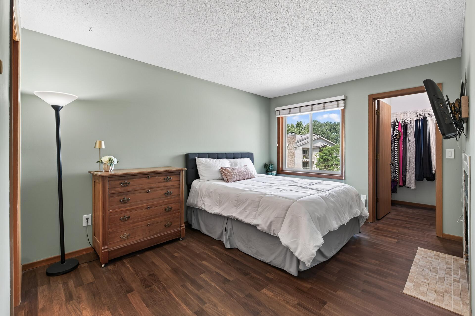 View of Residential at 2150 Ridge Drive #36, Saint Louis Park MN 55416, Saint Louis Park (14 of 34) - Mike Wilen | Minnesota Team Real Estate