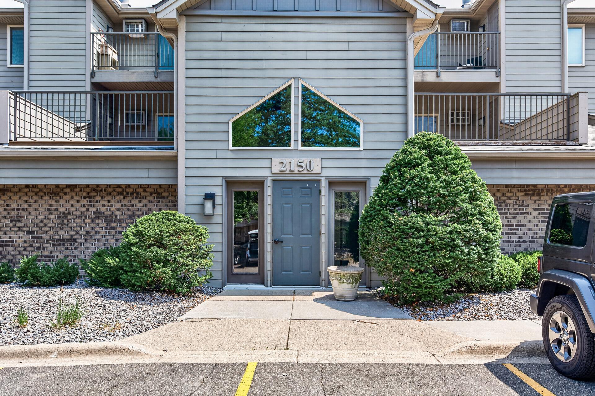 View of Residential at 2150 Ridge Drive #36, Saint Louis Park MN 55416, Saint Louis Park (3 of 34) - Mike Wilen | Minnesota Team Real Estate