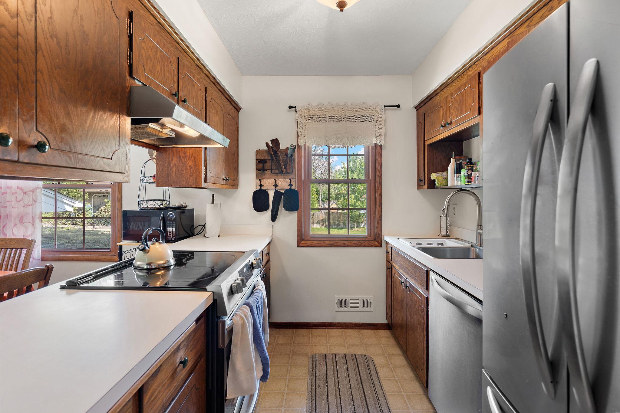 View of Residential at 10908 Dahlia Street, Coon Rapids MN 55433, Coon Rapids (8 of 34) - Mike Wilen | Minnesota Team Real Estate