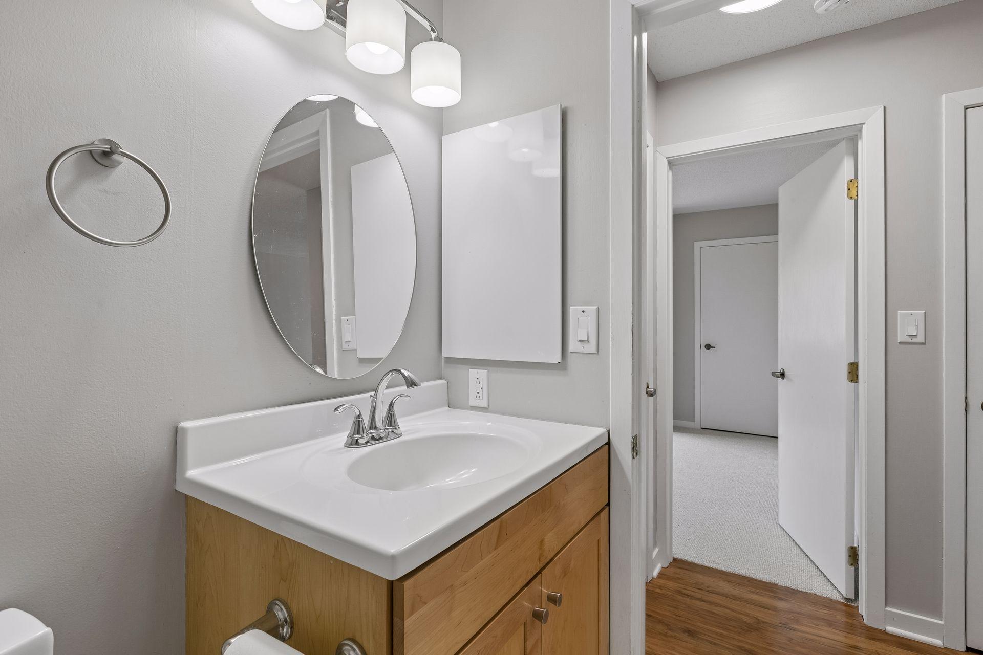 View of Residential at 3131 Excelsior Boulevard #212, Minneapolis MN 55416, Minneapolis (45 of 103) - Mike Wilen | Minnesota Team Real Estate
