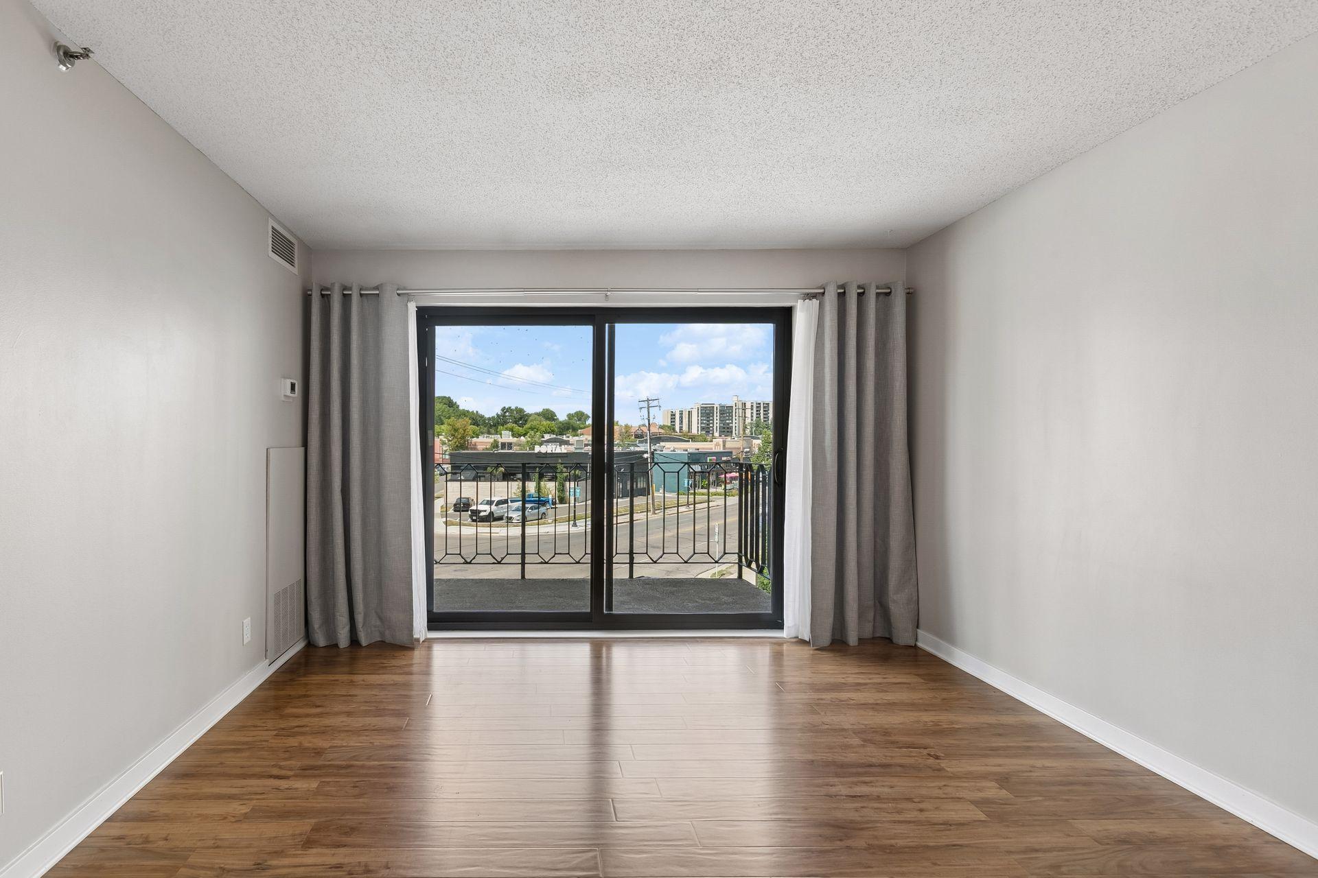 View of Residential at 3131 Excelsior Boulevard #212, Minneapolis MN 55416, Minneapolis (13 of 103) - Mike Wilen | Minnesota Team Real Estate