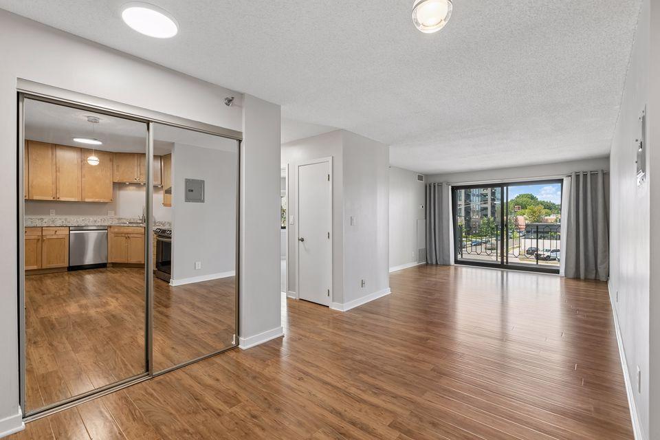View of Residential at 3131 Excelsior Boulevard #212, Minneapolis MN 55416, Minneapolis (7 of 28) - Mike Wilen | Minnesota Team Real Estate