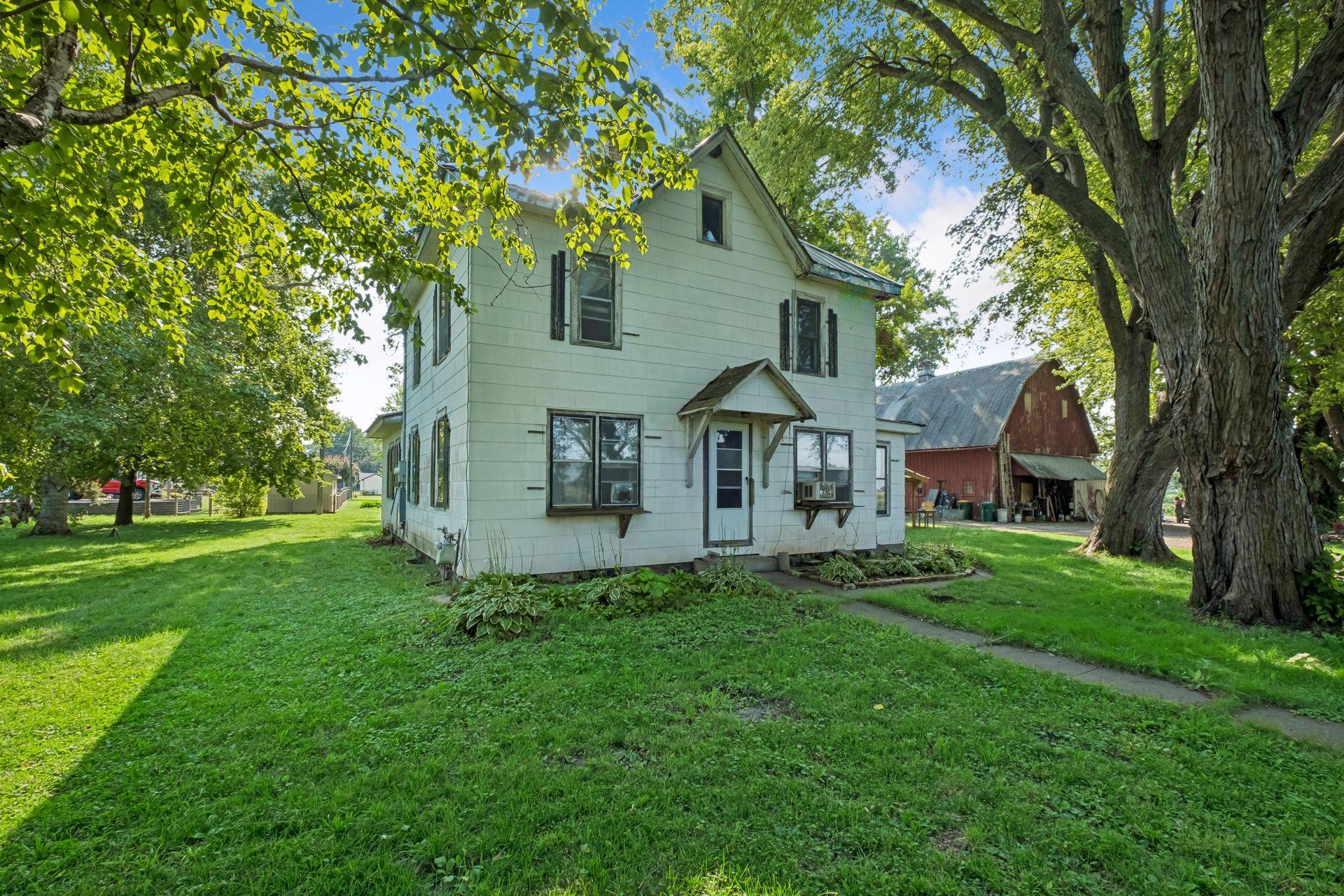 View of Single Family at 724 Park Avenue, Hamburg - Mike Wilen | Minnesota Team Real Estate