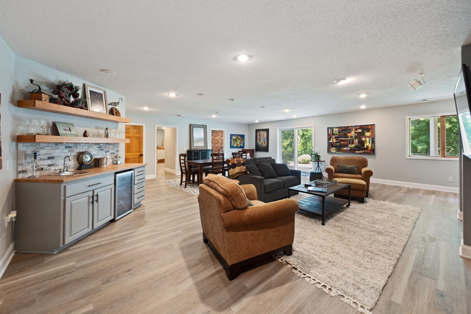 View of Residential at 3947 Bailey Ridge Draw, Woodbury MN 55125, Woodbury (22 of 28) - Mike Wilen | Minnesota Team Real Estate