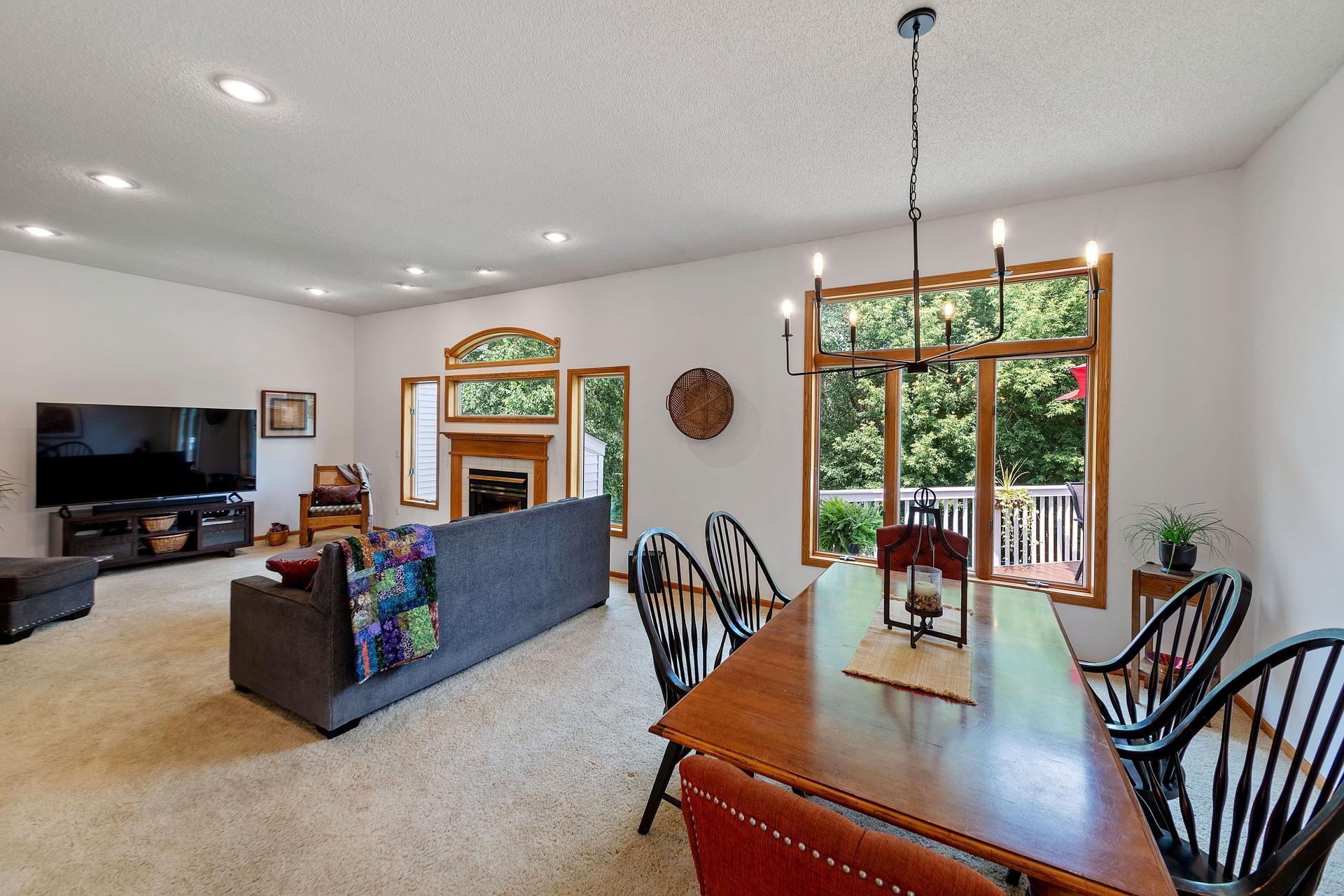 View of Residential at 3947 Bailey Ridge Draw, Woodbury MN 55125, Woodbury (9 of 28) - Mike Wilen | Minnesota Team Real Estate