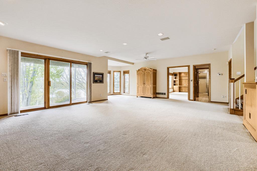 View of Residential at 7170 Kenmare Drive, Bloomington MN 55438, Bloomington (44 of 66) - Mike Wilen | Minnesota Team Real Estate