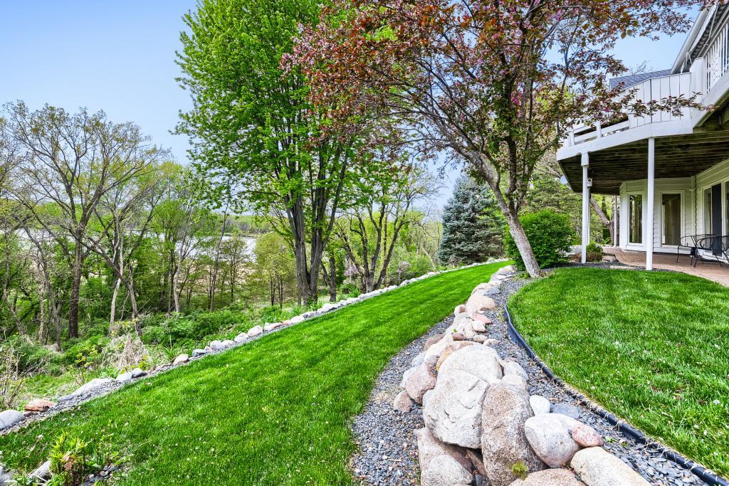 View of Residential at 7170 Kenmare Drive, Bloomington MN 55438, Bloomington (56 of 66) - Mike Wilen | Minnesota Team Real Estate