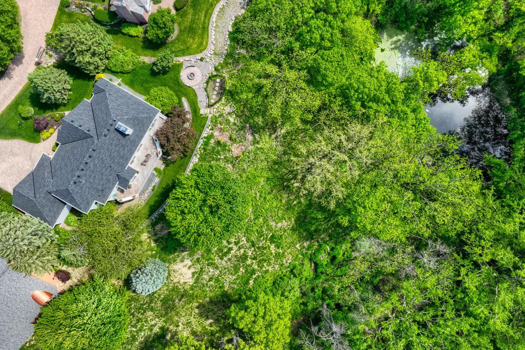 View of Residential at 7170 Kenmare Drive, Bloomington MN 55438, Bloomington (63 of 66) - Mike Wilen | Minnesota Team Real Estate