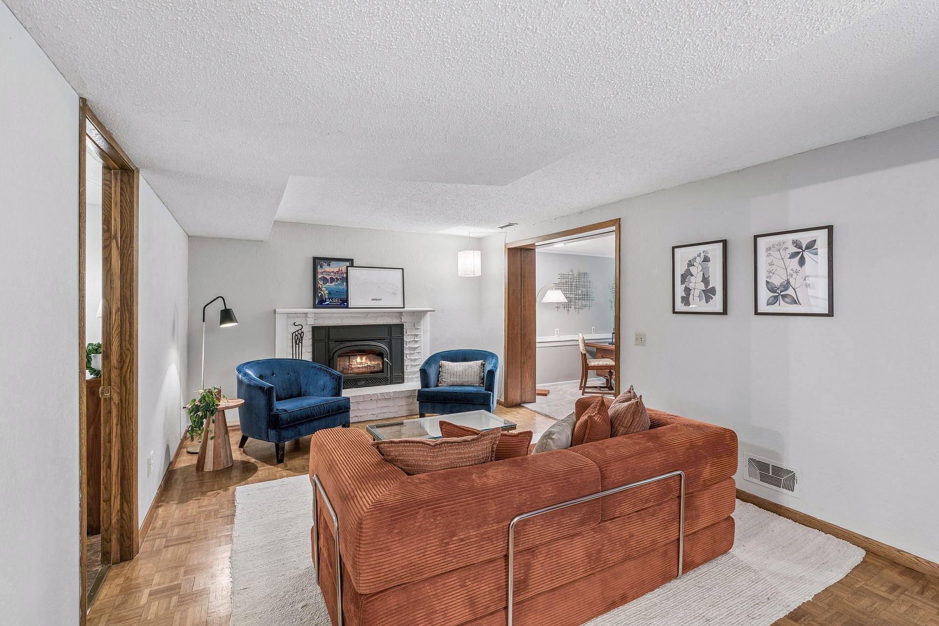 View of Residential at 15401 Willowood Drive, Minnetonka MN 55345, Minnetonka (17 of 35) - Mike Wilen | Minnesota Team Real Estate