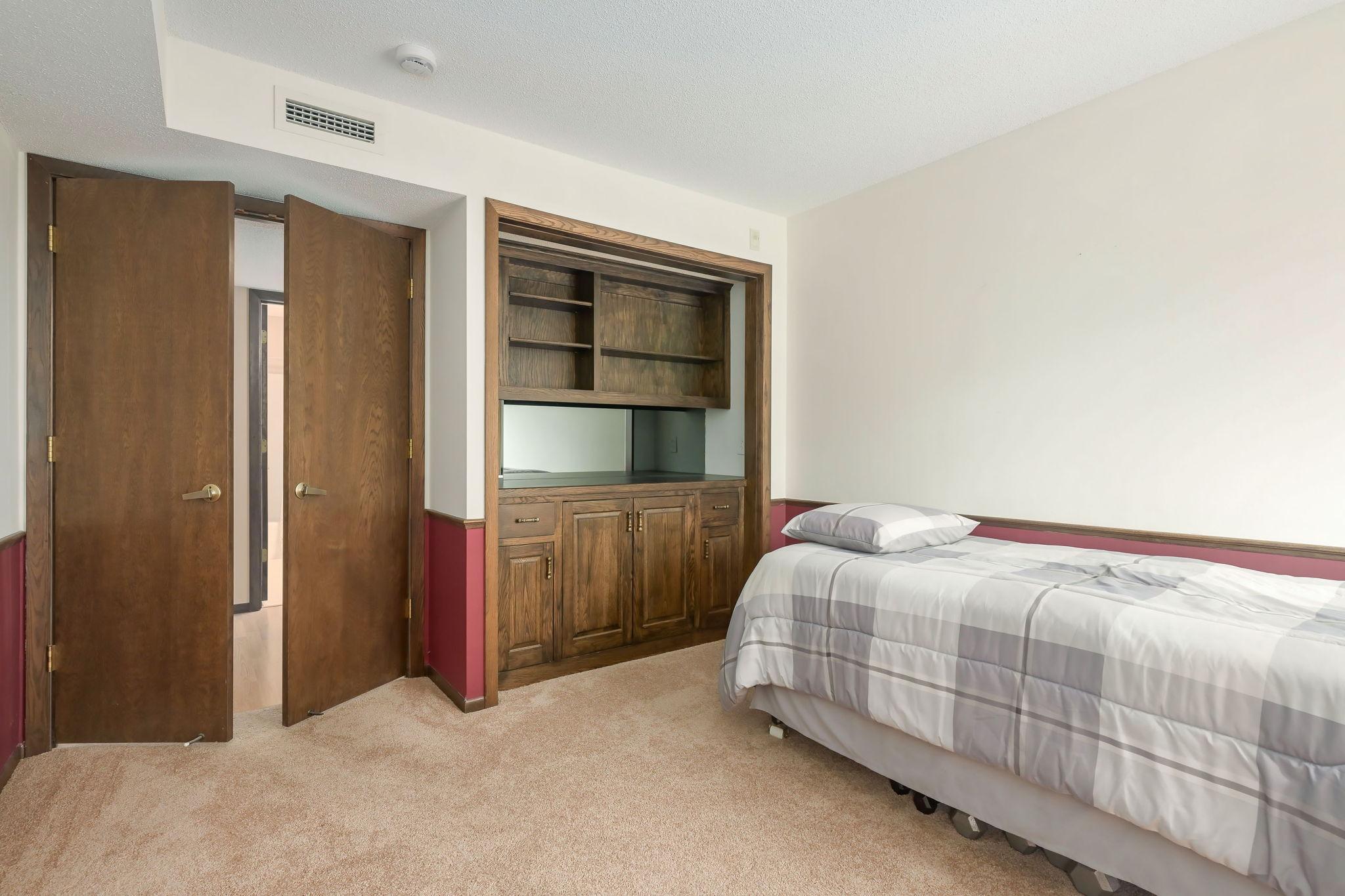 View of Residential at 9600 Portland Avenue #311, Bloomington MN 55420, Bloomington (18 of 33) - Mike Wilen | Minnesota Team Real Estate