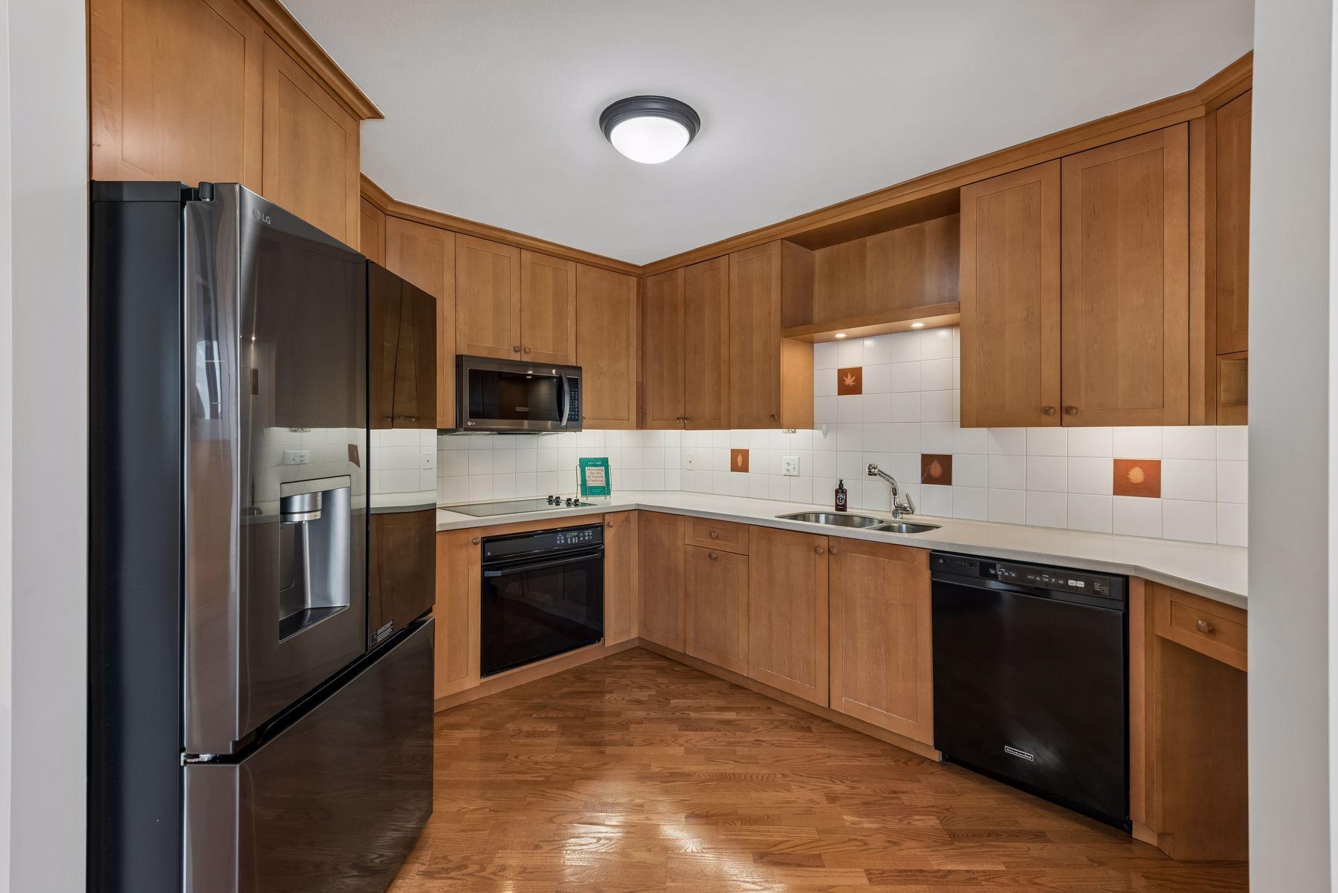 View of Residential at 1225 Lasalle Avenue #1307, Minneapolis MN 55403, Minneapolis (3 of 33) - Mike Wilen | Minnesota Team Real Estate