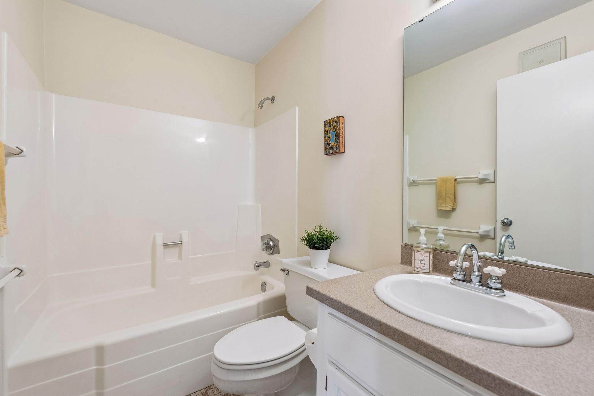 View of Residential at 1225 Lasalle Avenue #1307, Minneapolis MN 55403, Minneapolis (19 of 33) - Mike Wilen | Minnesota Team Real Estate