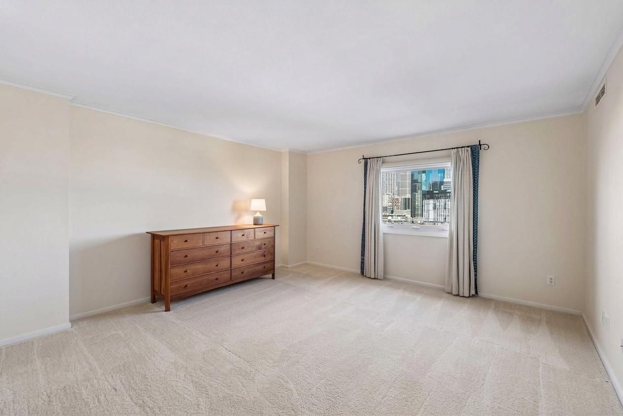 View of Residential at 1225 Lasalle Avenue #1307, Minneapolis MN 55403, Minneapolis (14 of 33) - Mike Wilen | Minnesota Team Real Estate