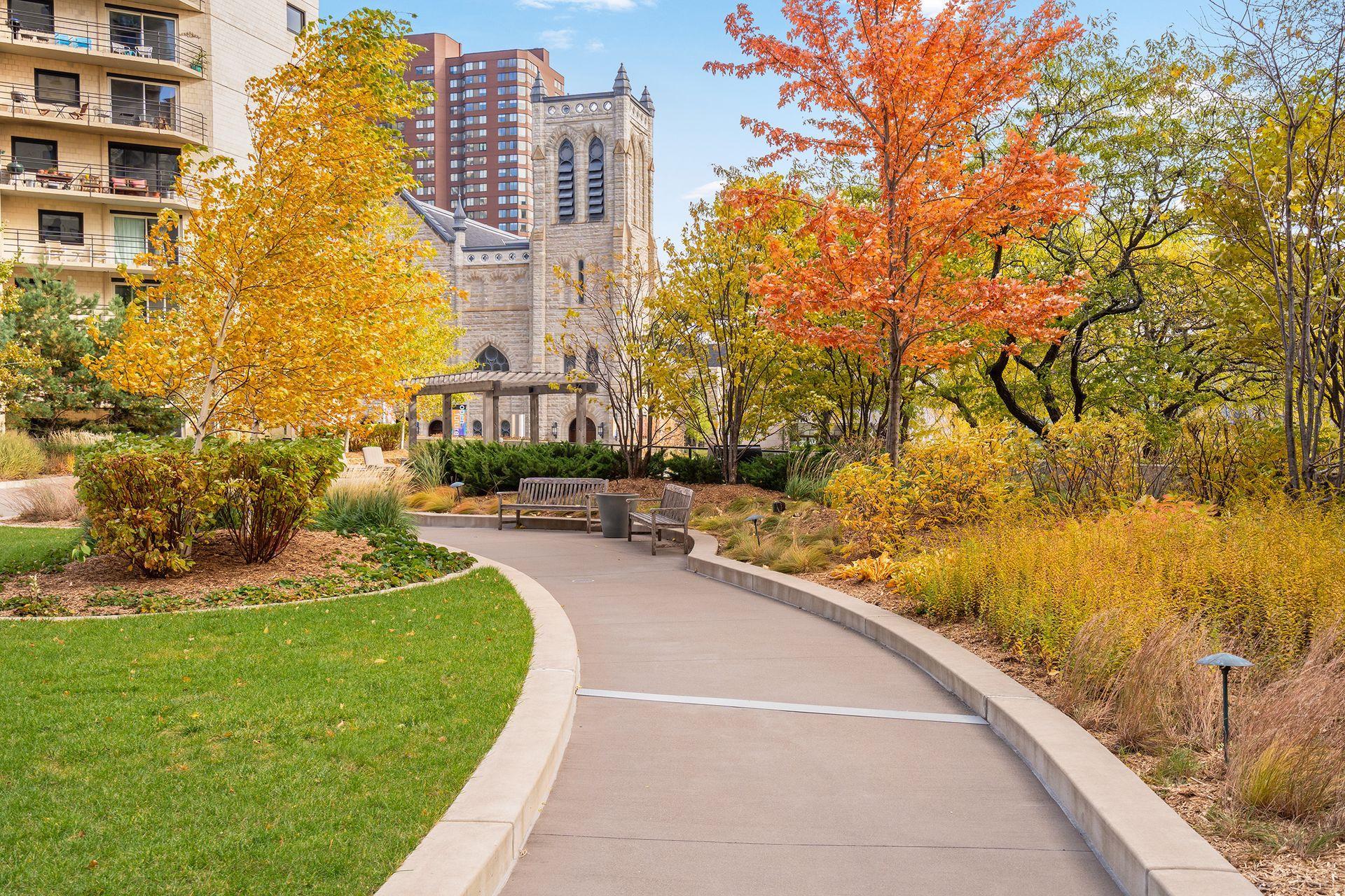 View of Residential at 1225 Lasalle Avenue #1307, Minneapolis MN 55403, Minneapolis (29 of 33) - Mike Wilen | Minnesota Team Real Estate