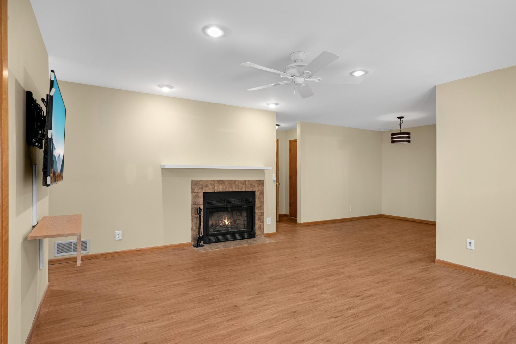 View of Residential at 4361 Buckingham Court #1207, Vadnais Heights MN 55127, Vadnais Heights (7 of 28) - Mike Wilen | Minnesota Team Real Estate
