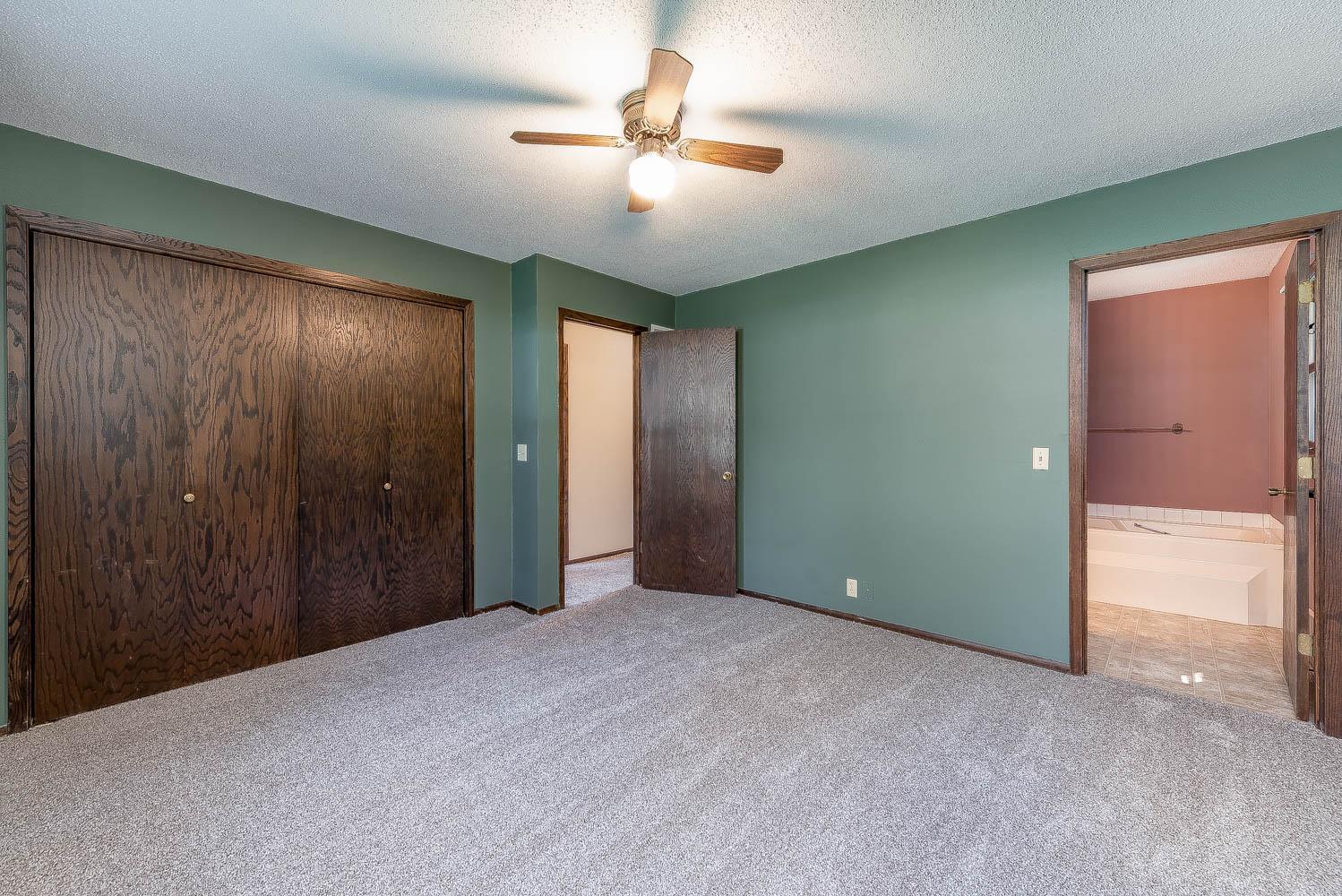 View of Residential at 33385 Sibley Heights Lane, Le Sueur MN 56058, Le Sueur (14 of 29) - Mike Wilen | Minnesota Team Real Estate