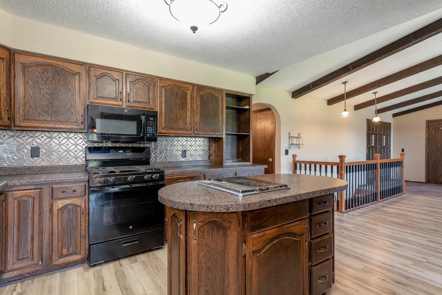 View of Residential at 33385 Sibley Heights Lane, Le Sueur MN 56058, Le Sueur (8 of 29) - Mike Wilen | Minnesota Team Real Estate