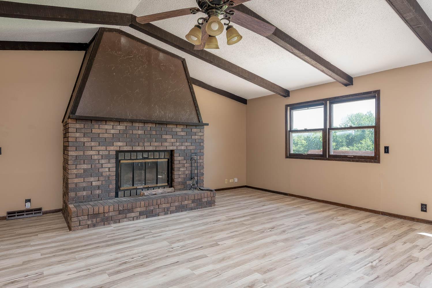 View of Residential at 33385 Sibley Heights Lane, Le Sueur MN 56058, Le Sueur (5 of 29) - Mike Wilen | Minnesota Team Real Estate