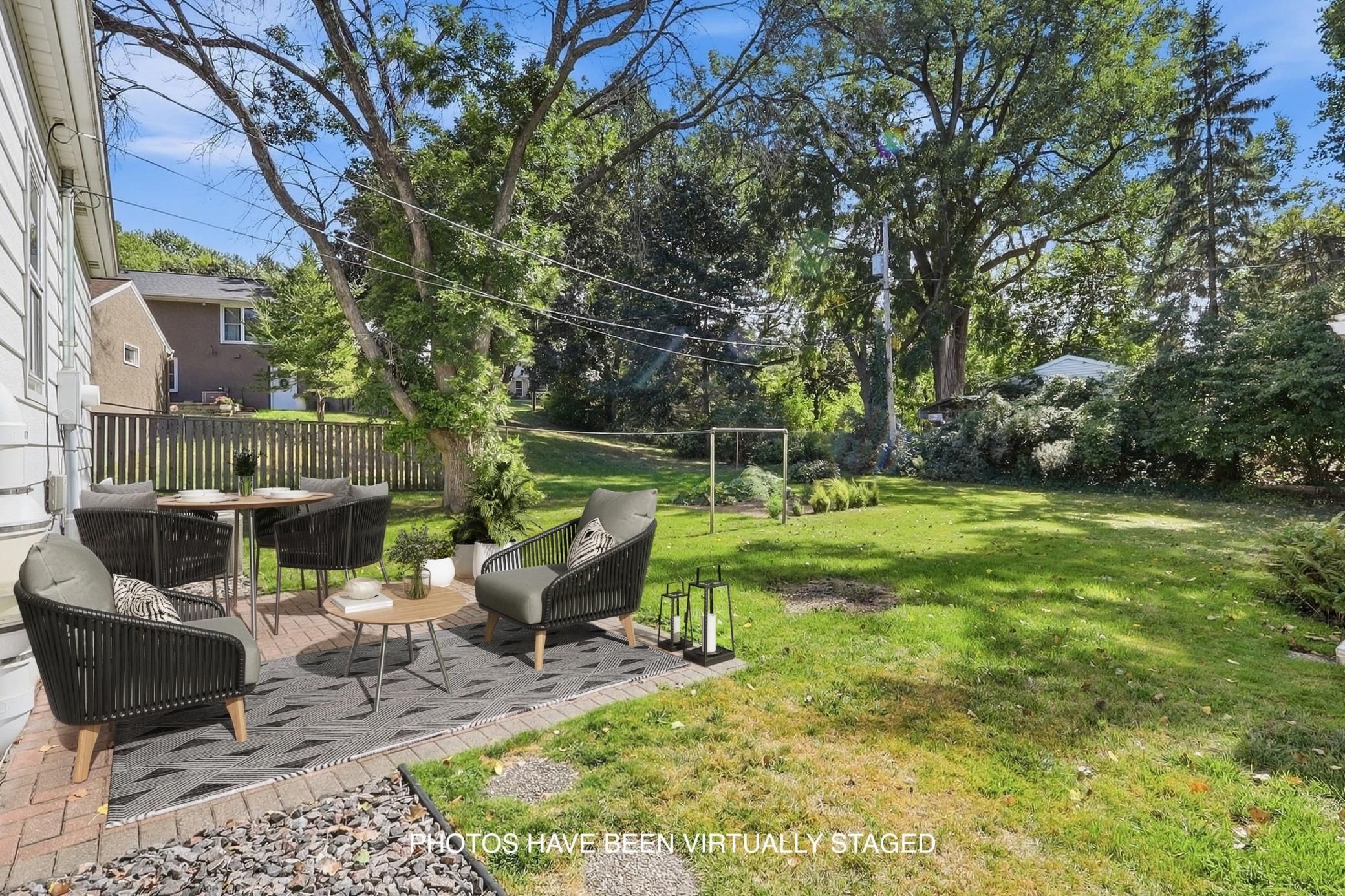 View of Residential at 590 Valley Lane, Mendota Heights MN 55118, Mendota Heights (15 of 27) - Mike Wilen | Minnesota Team Real Estate
