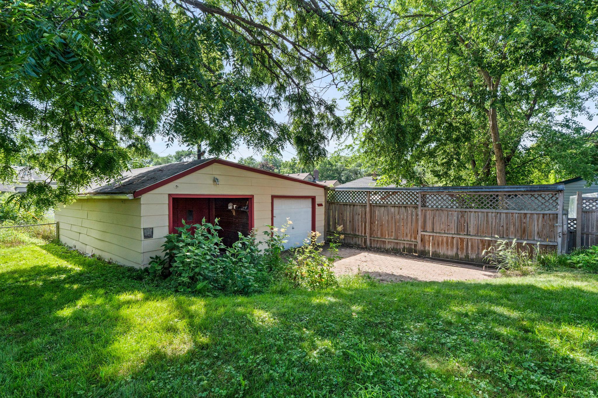View of Residential at 1216 Danforth Street, Saint Paul MN 55117, Saint Paul (44 of 58) - Mike Wilen | Minnesota Team Real Estate
