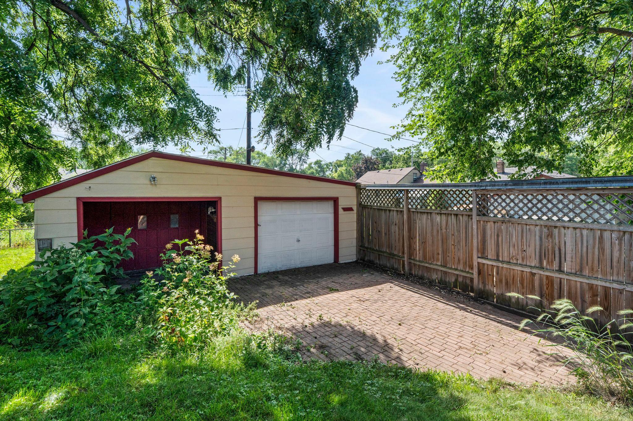 View of Residential at 1216 Danforth Street, Saint Paul MN 55117, Saint Paul (40 of 58) - Mike Wilen | Minnesota Team Real Estate