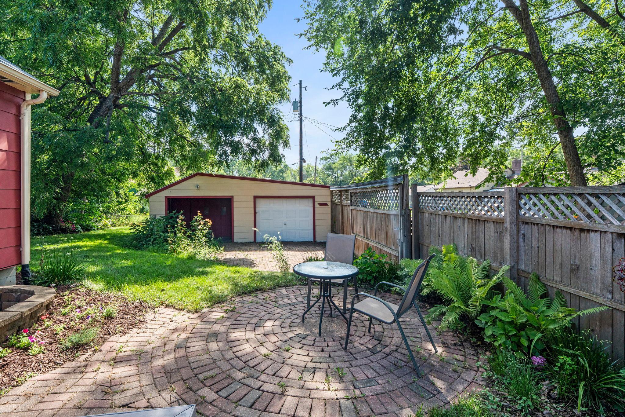 View of Residential at 1216 Danforth Street, Saint Paul MN 55117, Saint Paul (36 of 58) - Mike Wilen | Minnesota Team Real Estate