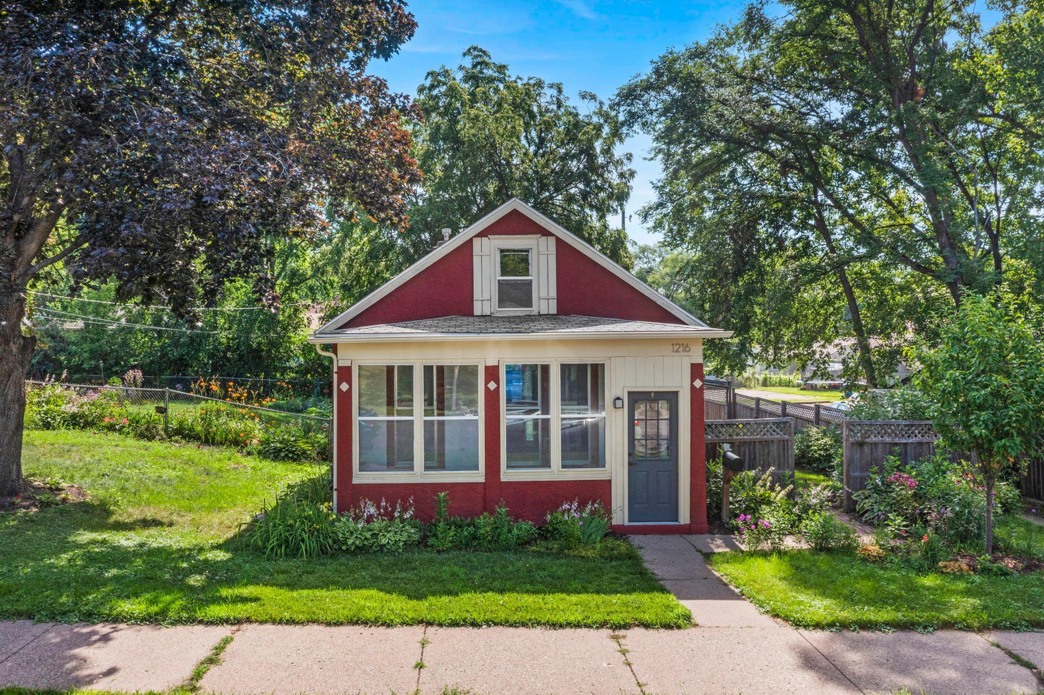 View of Residential at 1216 Danforth Street, Saint Paul MN 55117, Saint Paul (46 of 58) - Mike Wilen | Minnesota Team Real Estate